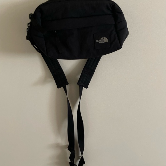 North Face Side Bag - Picture 2 of 2